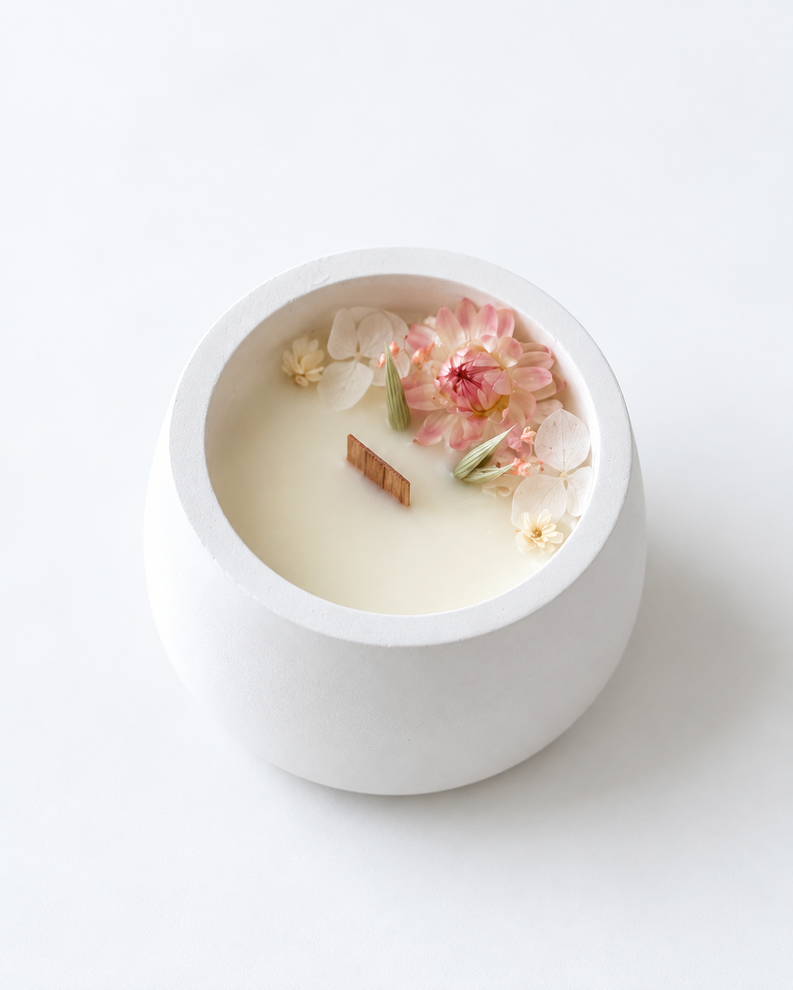 Soy Candle with Dried Flowers