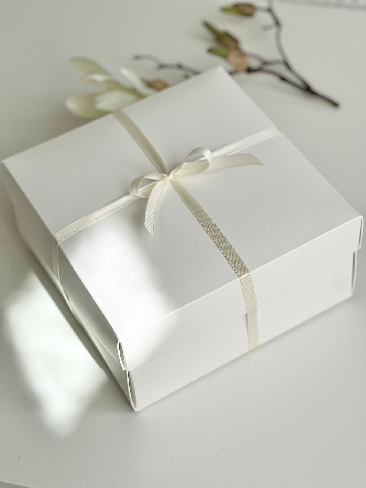 Scented Candle Gift Set with Dried Flowers