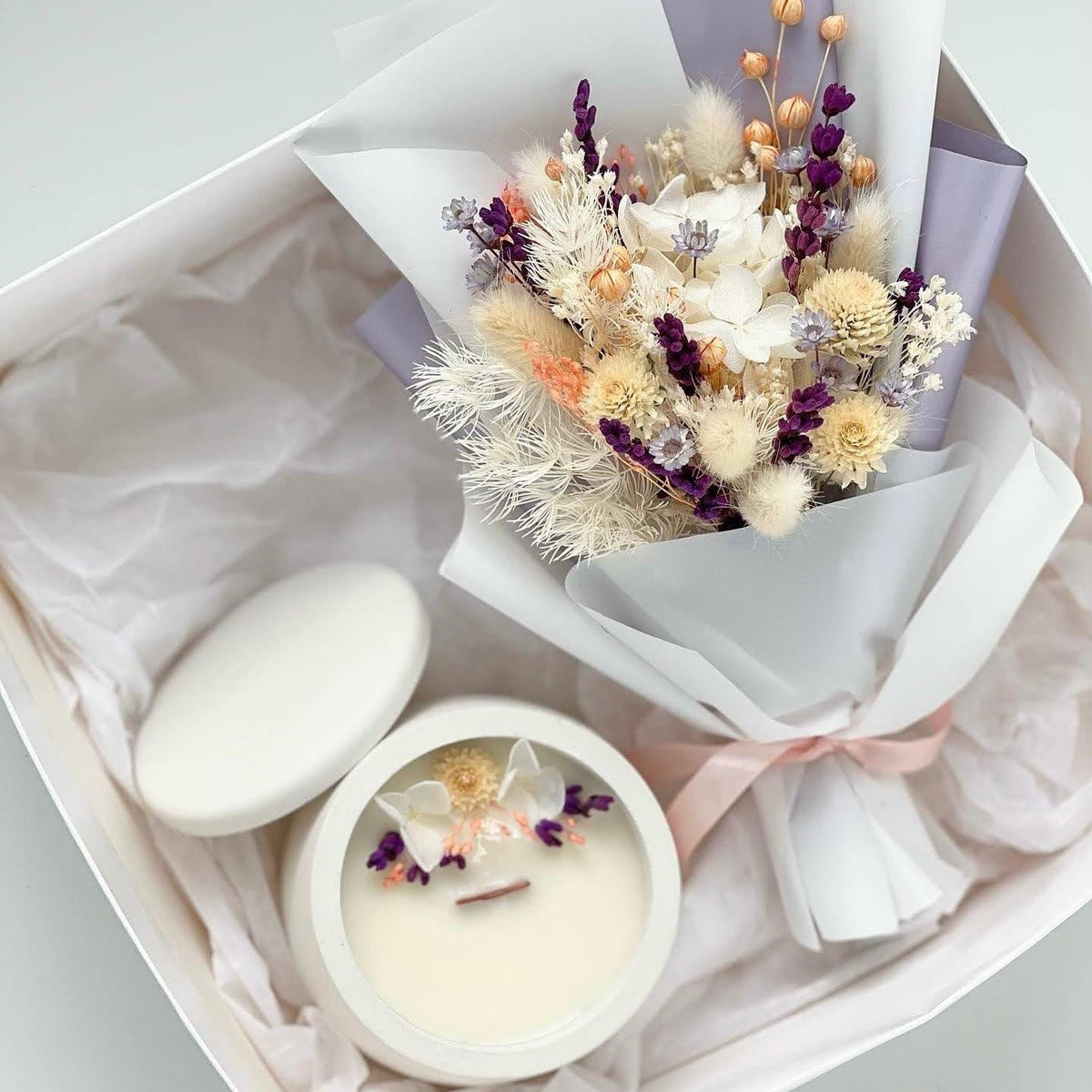 Scented Candle Gift Set with Dried Flowers