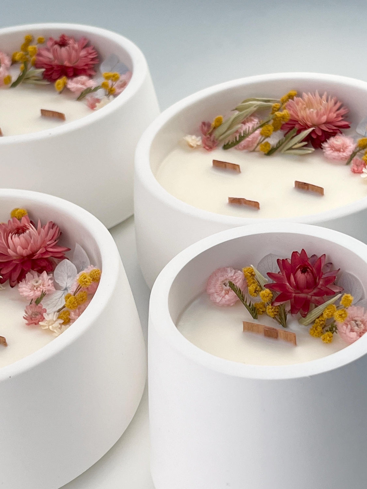 Soy Candle with Dried Flowers