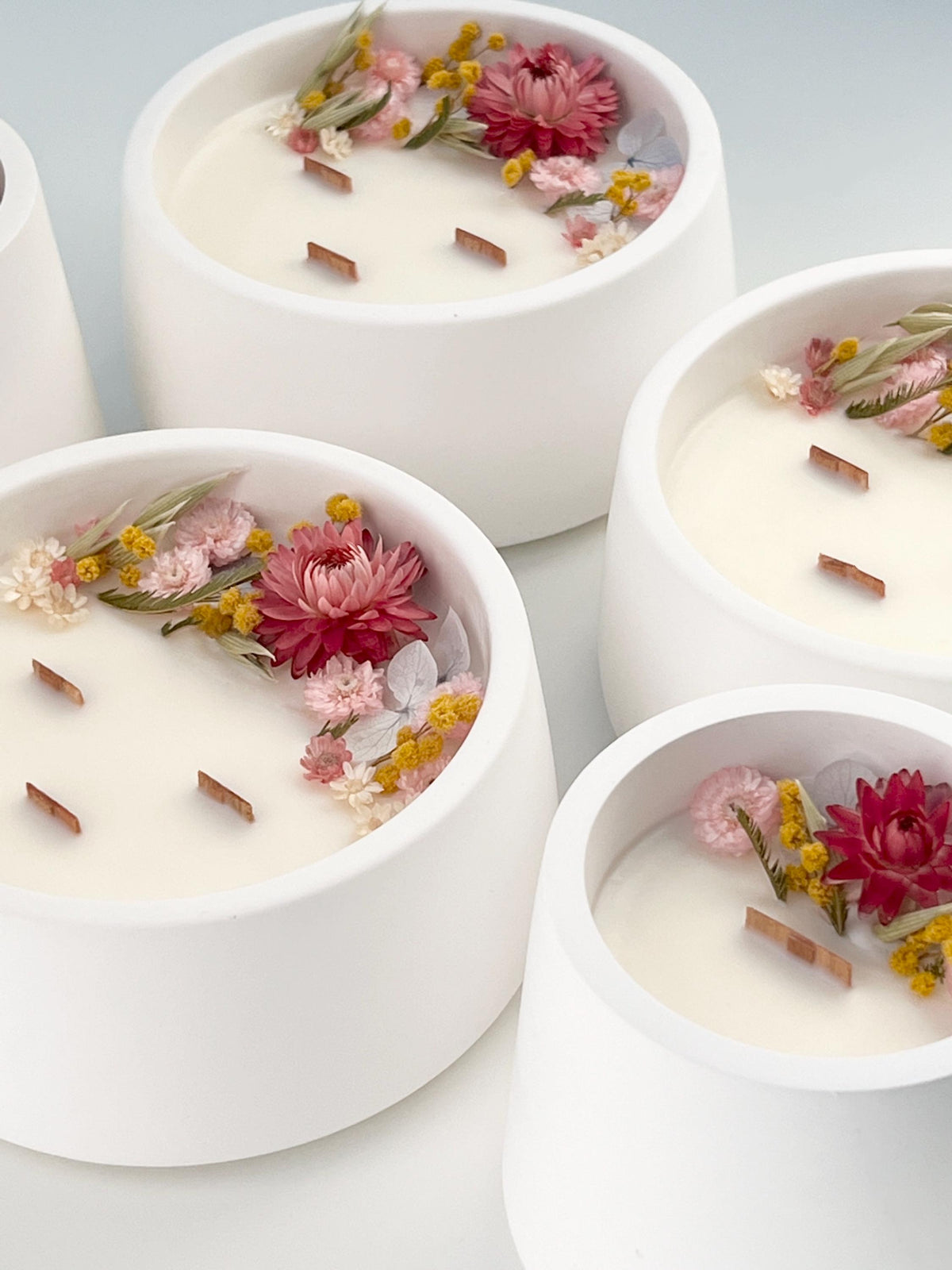 Soy Candle with Dried Flowers