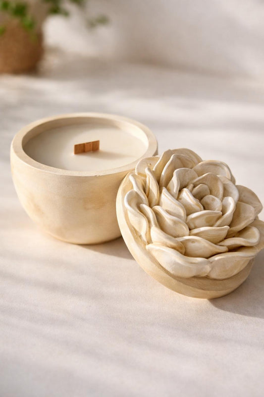Marble Soy Candle with Flower Lid