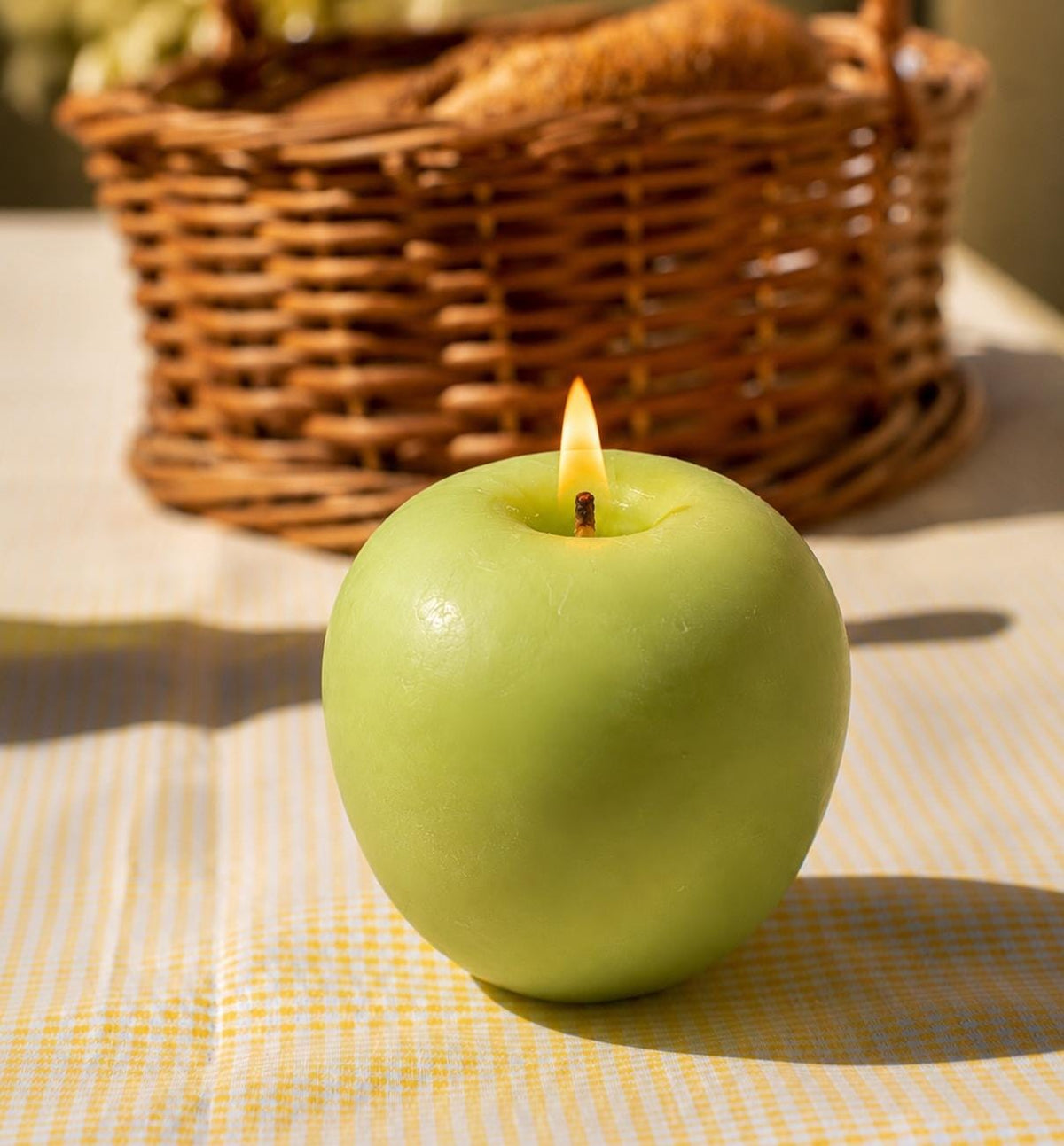 Realistic Apple Candle
